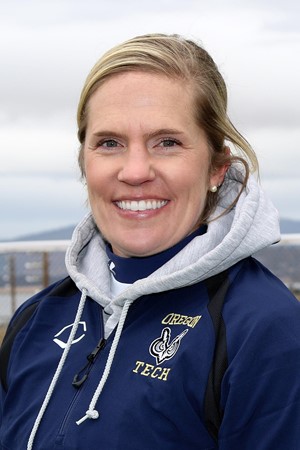 Assistant Coach Kelsey Roark