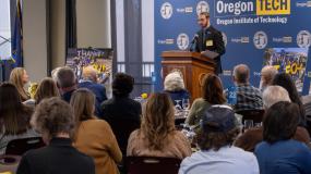Student Colton Hurst speaking at scholarship banquet