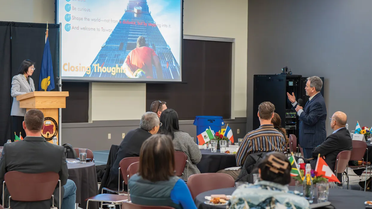 Q&A at international forum